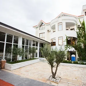 Arber 3* Golem (Tirana)